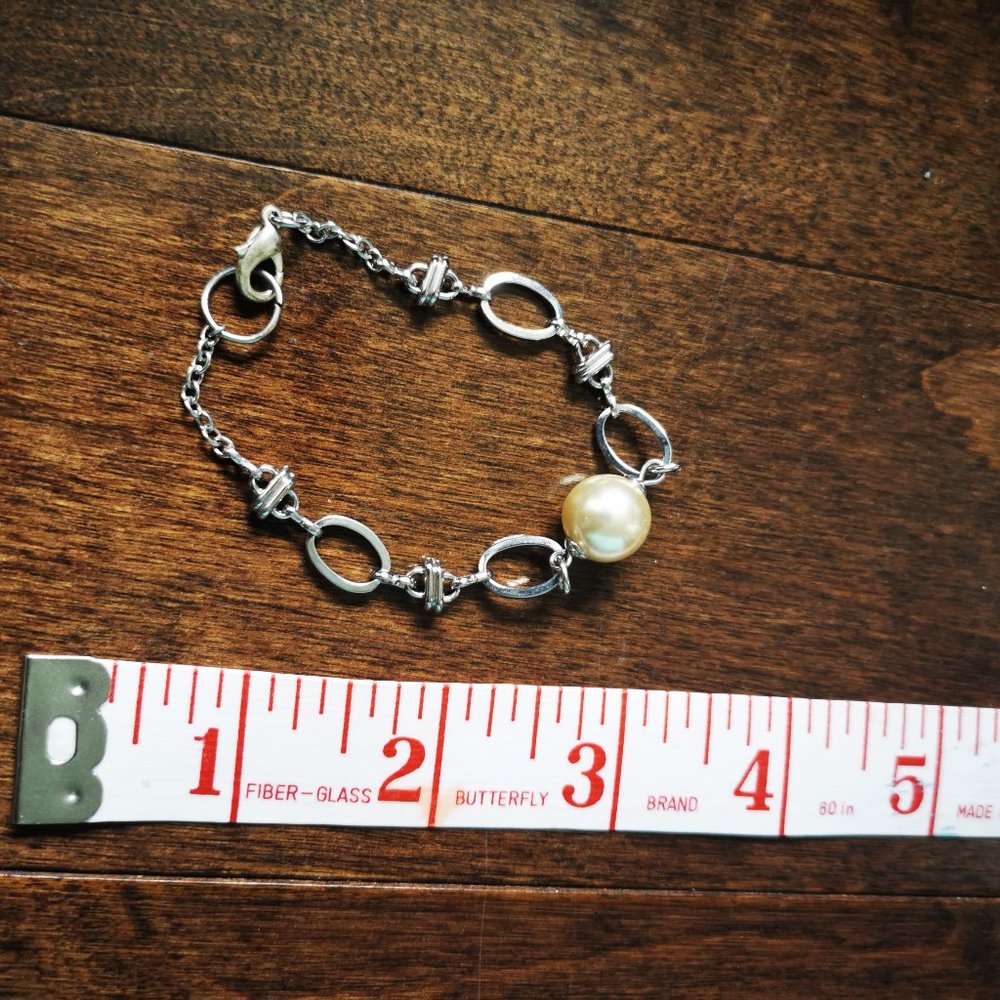 Silver Pearl Bracelet